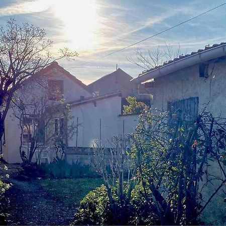 Vila Le Ni' De Jess Migennes Exteriér fotografie