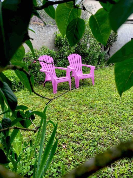 Vila Le Ni' De Jess Migennes Exteriér fotografie